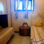 アパートホテル Salento - A Casa Di Lilli ポルト・チェザーレオ