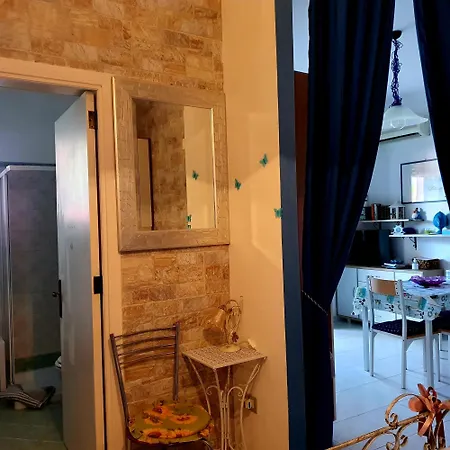 アパートホテル Salento - A Casa Di Lilli