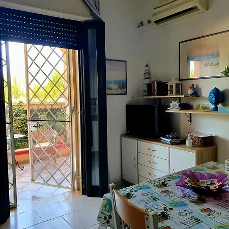 Salento - A Casa Di Lilli Apartahotel