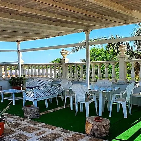 Aparthotel Salento - A Casa Di Lilli 4*
