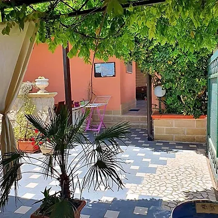 Apartahotel Salento - A Casa Di Lilli Porto Cesareo