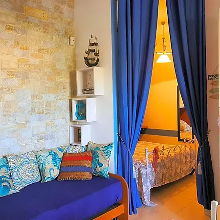 公寓式酒店 Salento - A Casa Di Lilli 4*